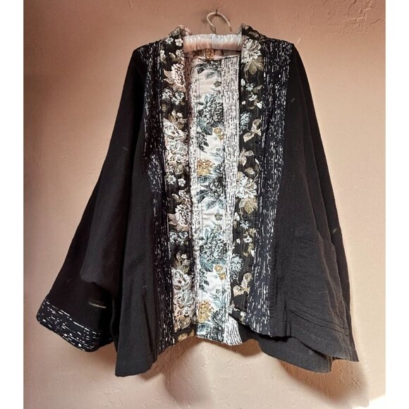 Women's Black Floral Trim Oversized Japanese Kimono Jacket Open Front Lagenlook
